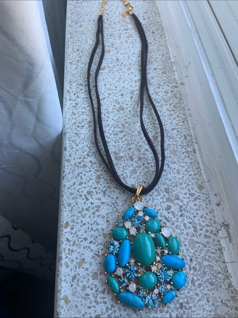 Joan Rivers stones pendant and necklace